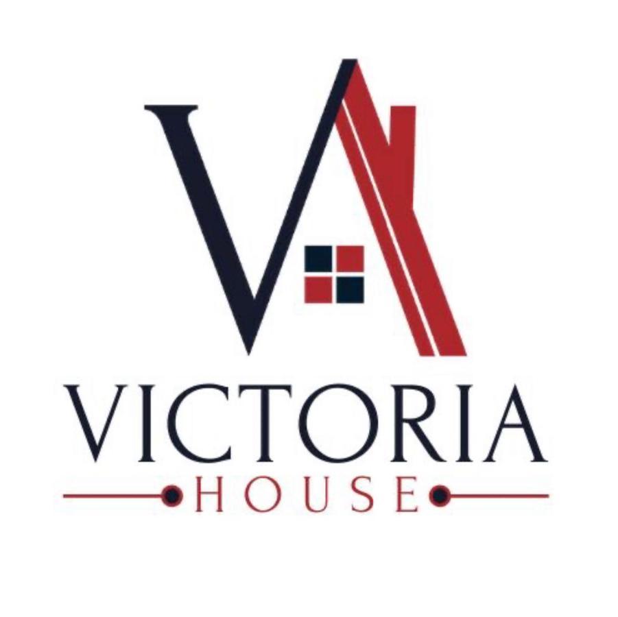 Victoria House - Self Catering Quiet Guesthouse - Adult Singles And Couples Only Blackpool Exterior photo